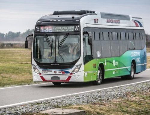 Scania presenta su primer bus a GNC para transporte urbano